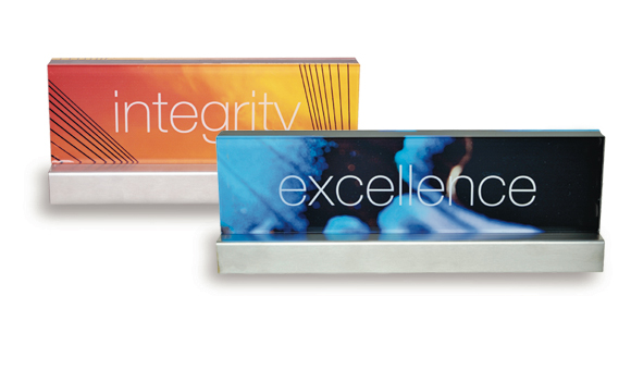 equigroup - Workstation Trophies